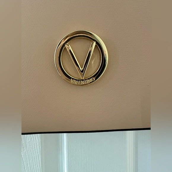 Valentino by Mario Valentino crossbody bag NEW - Picture 5 of 6